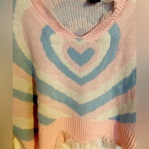 Forever 21 new heart sweater